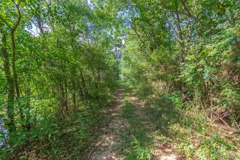 345 Brownstone Loop, Millbrook, AL 36054 photo 10