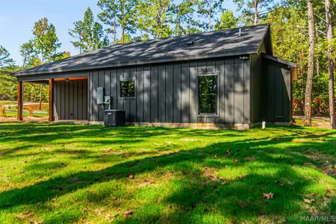 Exterior - 254 Mccain Rd, Eclectic, AL 36024 photo 6 of 8
