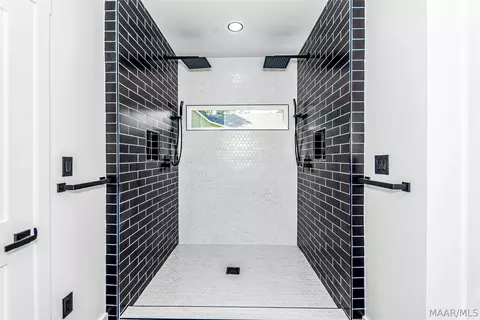Bath - 254 Mccain Rd, Eclectic, AL 36024 photo 1 of 6