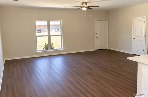 Living - 35 Ashley Dr, Shorter, AL 36075 photo 2 of 2