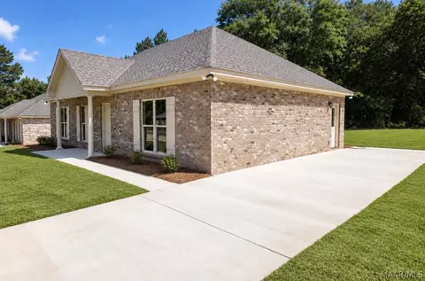 Exterior - 35 Ashley Dr, Shorter, AL 36075 photo 3 of 5