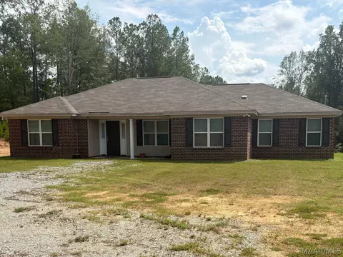 1169 River Falls Rd, Wetumpka, AL 36092