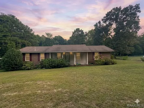 7417 Upper River Rd, Tallassee, AL 36078