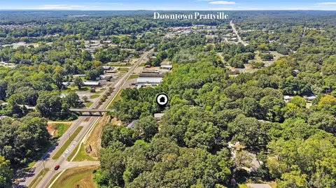 2 Knob Hl, Prattville, AL 36067