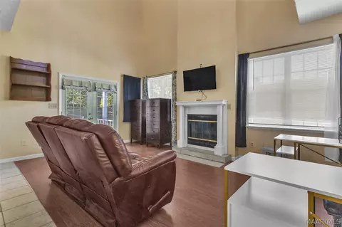 Living - 5480 Willow Tree Dr, Millbrook, AL 36054 photo 2 of 2