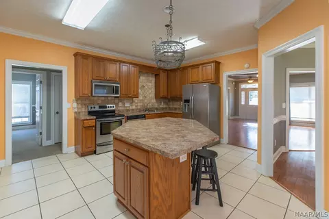 Kitchen - 49 Timberbrook Dr, Millbrook, AL 36054 photo 3 of 3