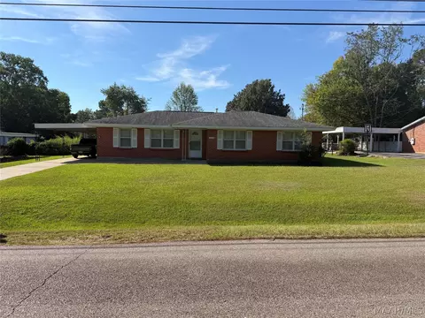 5260 Sycamore Dr, Millbrook, AL 36054