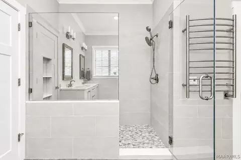 Bath - 8549 Sunrise Loop, Montgomery, AL 36116 photo 3 of 8