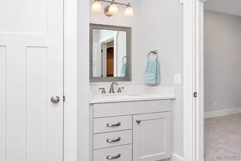 Bath - 8549 Sunrise Loop, Montgomery, AL 36116 photo 7 of 8