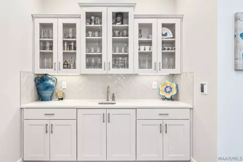 Kitchen - 8549 Sunrise Loop, Montgomery, AL 36116 photo 2 of 8