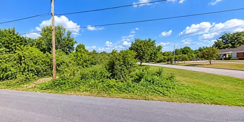 510 Avenue E, Opelika, AL 36801