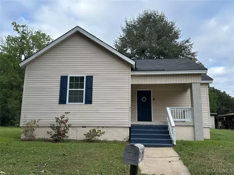211 2nd St, Tallassee, AL 36078