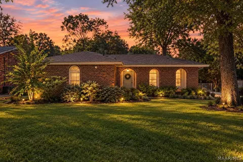 1363 Pine Ridge Rd, Montgomery, AL 36109