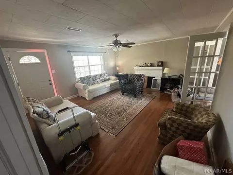 Living - 614 W Broad St, Eufaula, AL 36027 photo 1 of 1