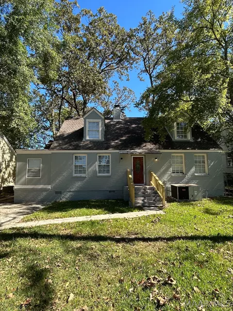 2009 Bullard St, Montgomery, AL 36106