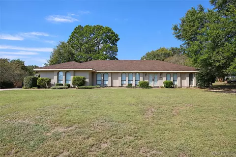 2168 Bowen Dr, Montgomery, AL 36106