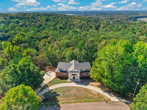 596 Covered Bridge Rd, Wetumpka, AL 36093