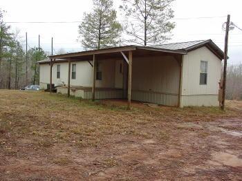 159 Mckea Rd, Jacksons Gap, AL 36861 photo 2