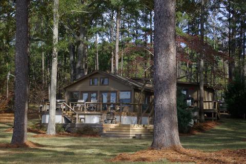 204 Cedar Dr, Equality, AL 36026 photo 1