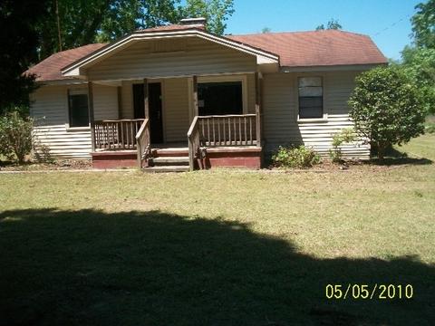 2492 County Road 7, Clanton, AL 35045 photo 2