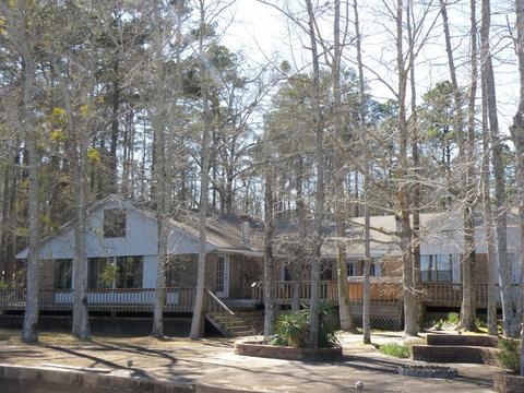 1055 Morrison Rd, Equality, AL 36026 photo 1