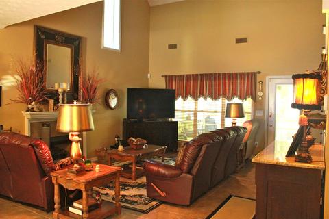 184 Pine, Eclectic, AL 36024 photo 2