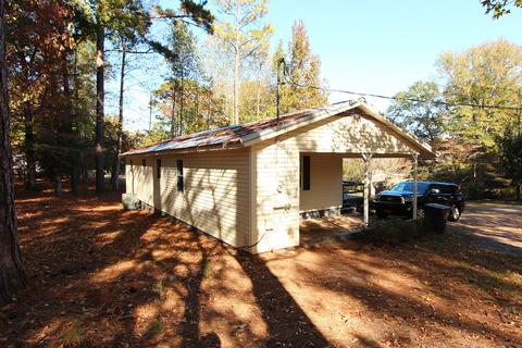 1013 Point Cloxson Cir, Jacksons Gap, AL 36861 photo 5