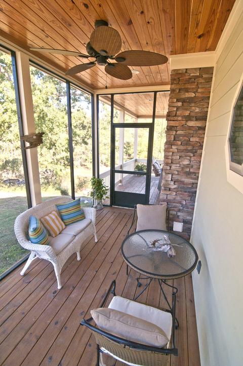 144 Lakeside Dr, Eclectic, AL 36024 photo 4