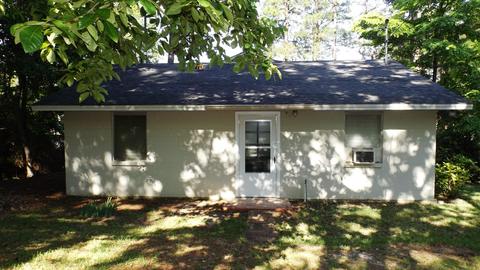 105 Honeysuckle Rd, Eclectic, AL 36024 photo 2