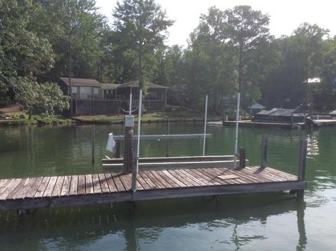 203 Pearly Dr, Eclectic, AL 36024 photo 2
