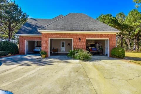 301 Keystone Dr, Clanton, AL 35045 photo 9