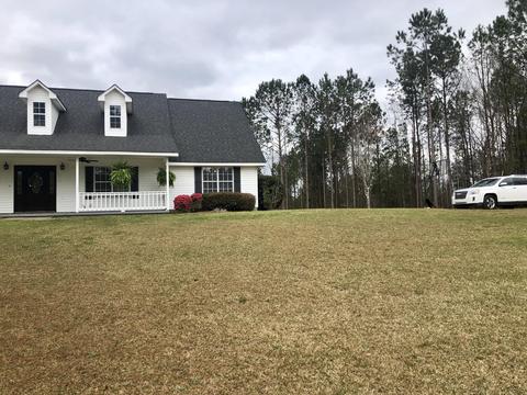 320 Walker Dr, Jacksons Gap, AL 36861 photo 3