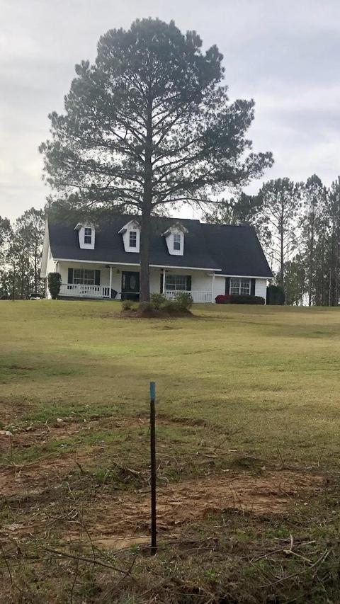 320 Walker Dr, Jacksons Gap, AL 36861 photo 10