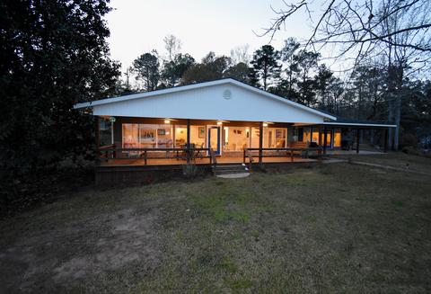371 Sears Bluff Rd, Eclectic, AL 36024 photo 1