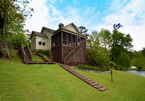 107 Maple Dr, Equality, AL 36026 photo 1