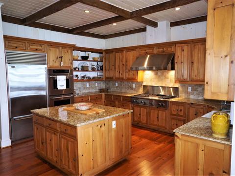 166 Pine Pt, Eclectic, AL 36024 photo 2