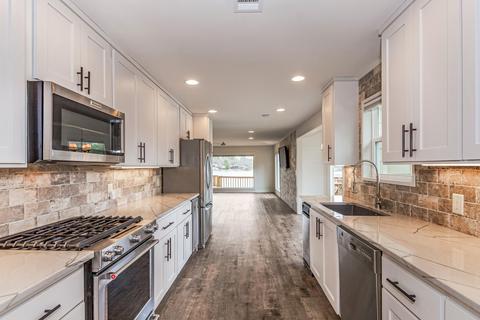 67 8th St, Eclectic, AL 36024 photo 4