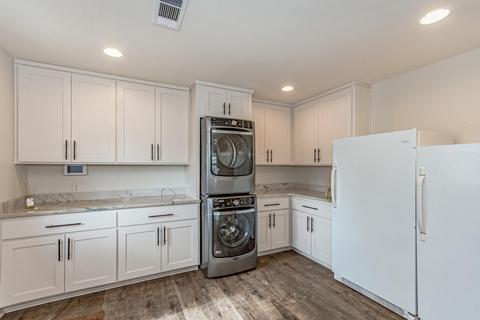 67 8th St, Eclectic, AL 36024 photo 2