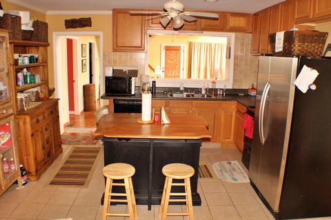 105 Royal Dr, Equality, AL 36026 photo 9