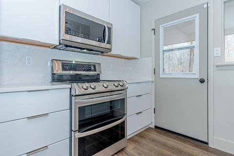 144 Dogpatch Hollow Pt, Eclectic, AL 36024 photo 6