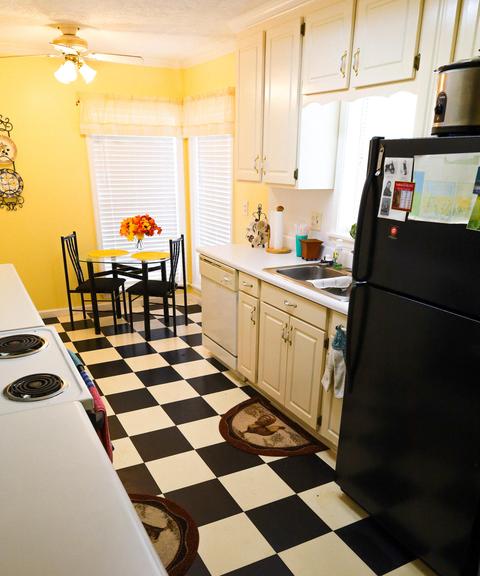112 Line St, Samson, AL 36477 photo 7