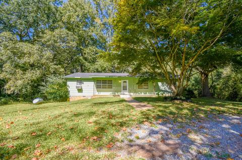 197 Davis Rd, Alexander City, AL 35010