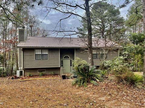 302 Murphy Ln, Dadeville, AL 36853