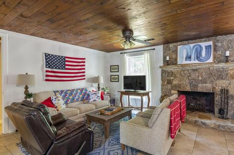 75 Oakcrest Dr, Eclectic, AL 36024 photo 9