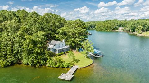 436 Madwind Pt, Jacksons Gap, AL 36861