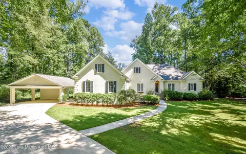 1125 Ridgeway Dr, Alexander City, AL 35010