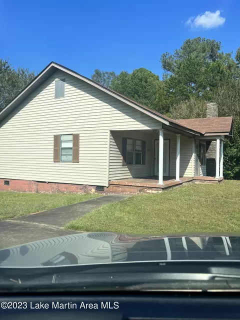 1576 Hwy 22 W, Alexander City, AL 35010