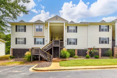 741 Lakeview Rdg #302, Dadeville, AL 36853