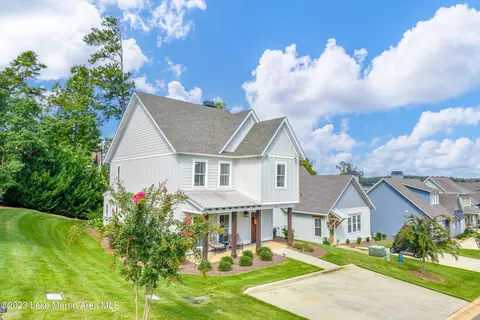39 Hideaway Dr, Dadeville, AL 36853
