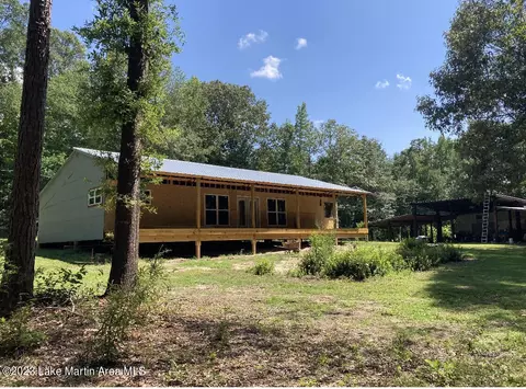 155 Post Oak Rd, Tallassee, AL 36078